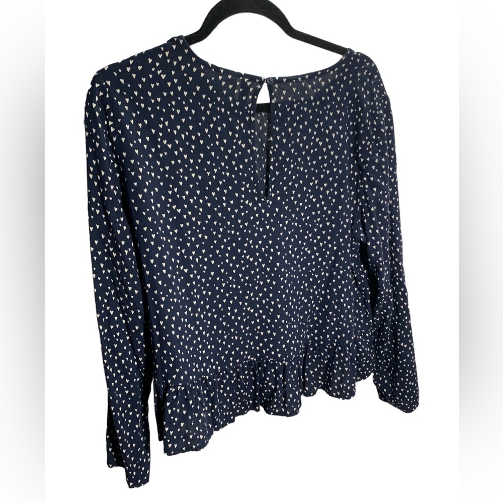 Divided soft flowy blouse - Picture 2 of 6